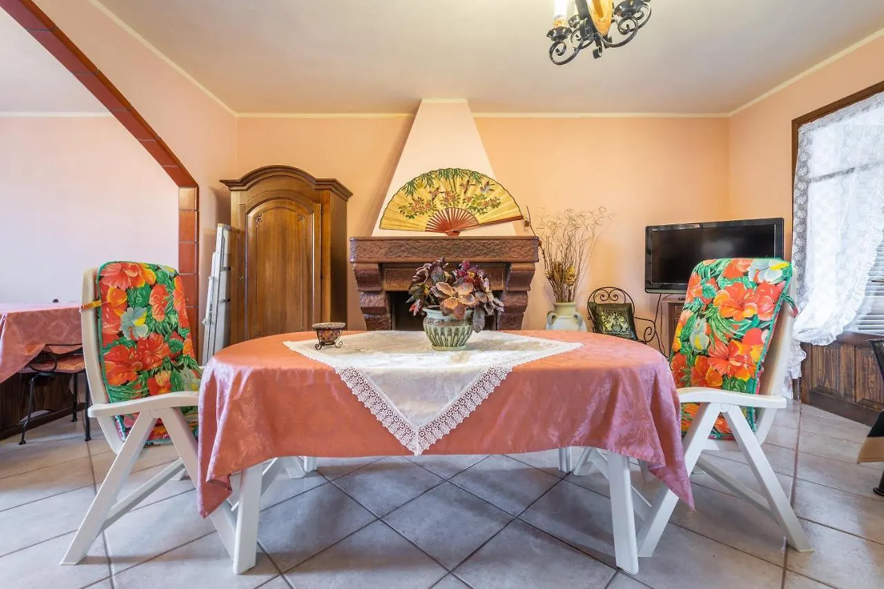 Villa Chia دوماس دي ماريا بيت للعطل