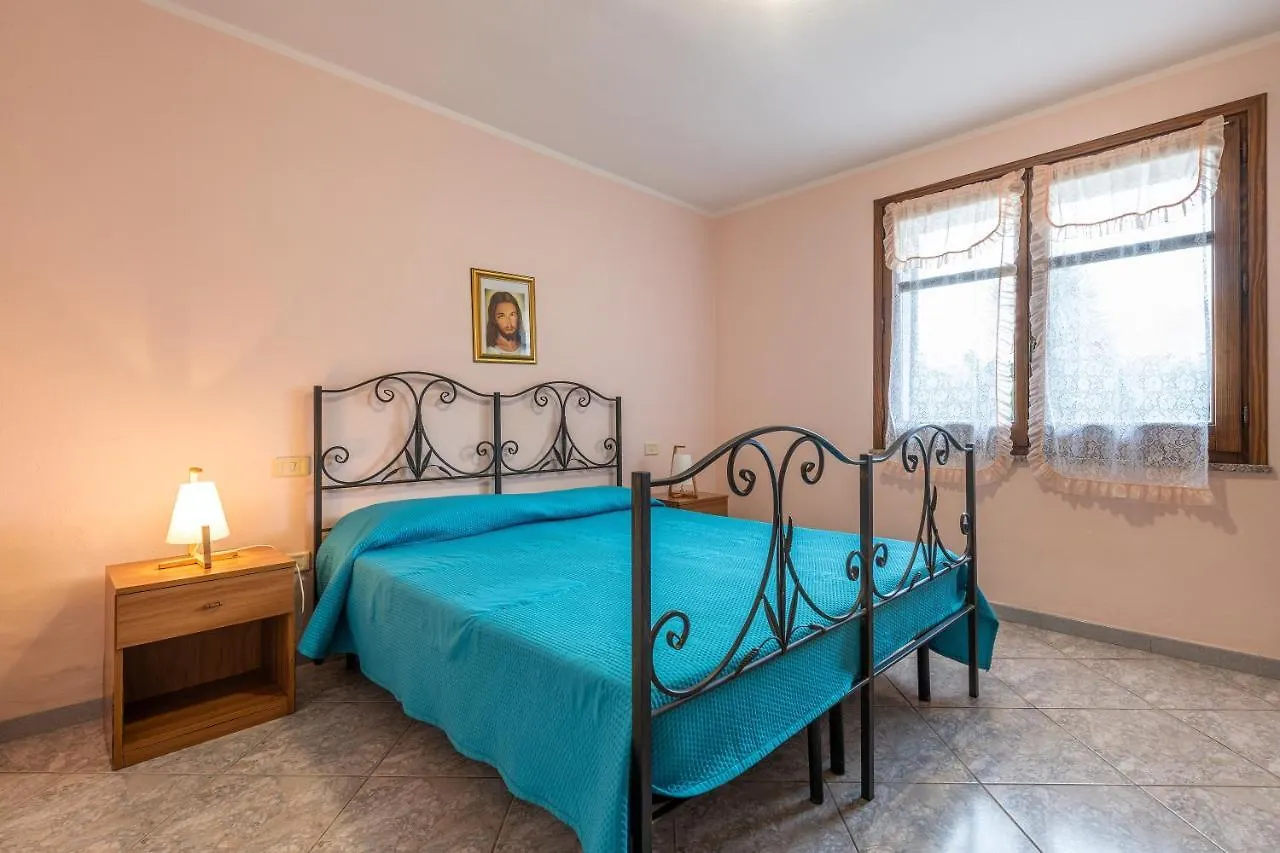 Villa Chia دوماس دي ماريا 0*,  إيطاليا